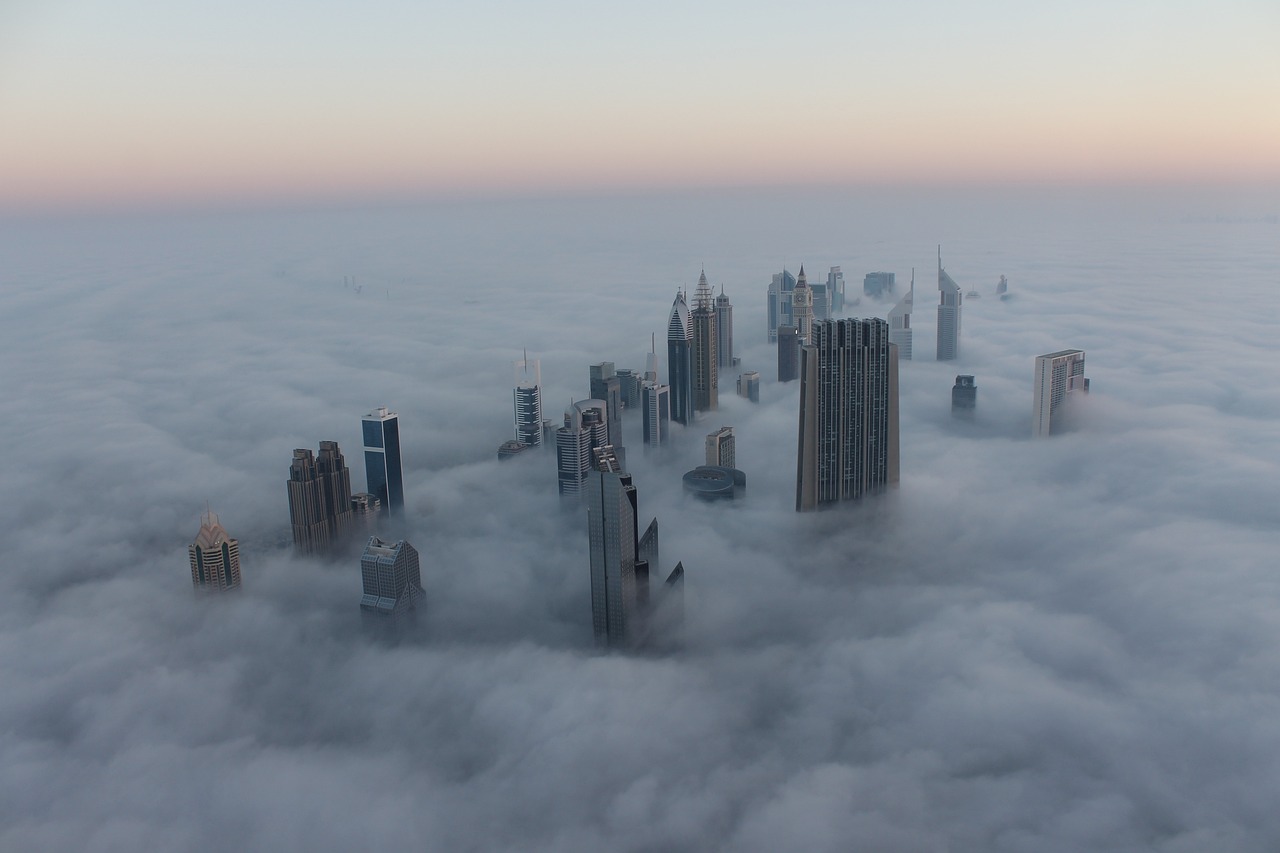 Cityscape-Dubai-Fog